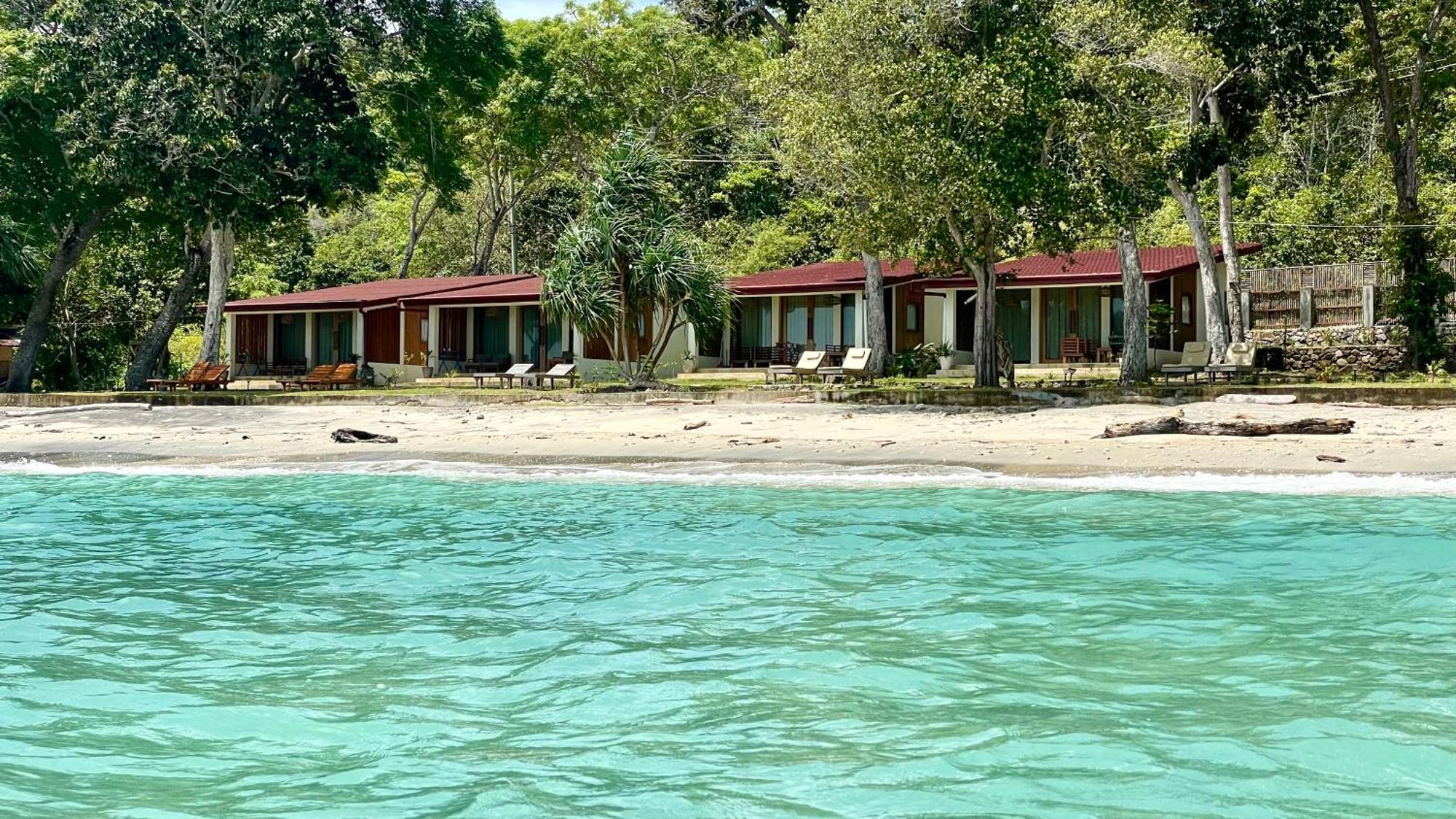 Sunset Beach Resort Weh Сабанг Экстерьер фото